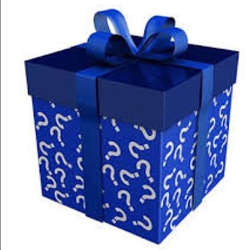 Boys Mystery Box : 4T